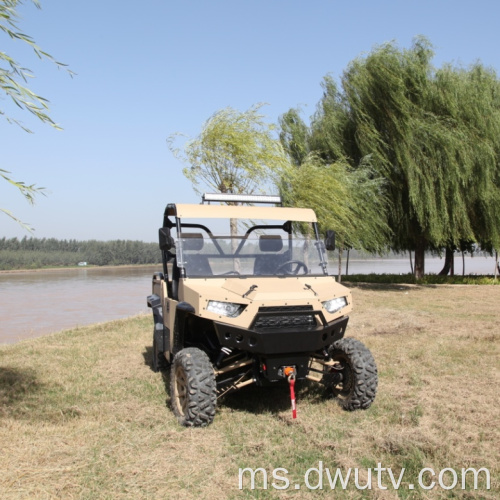 700CC Four-Wheel Drive UTV / ATV